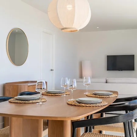 The West Breeze 2bedroom Poolview Terrace, Higueron West, *